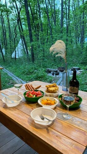 FOREST CAMPING