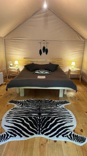 FOREST CAMPING