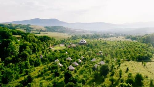 Арт-Ковчег — глэмпинг в Крыму
