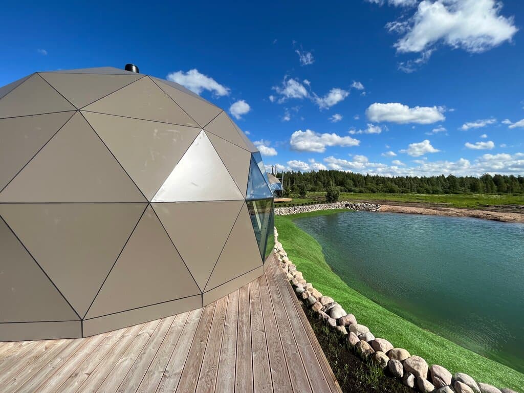 Glampi place — купол в Ленинградской области
