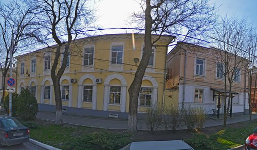 Дом Лакиера (Таганрог)
