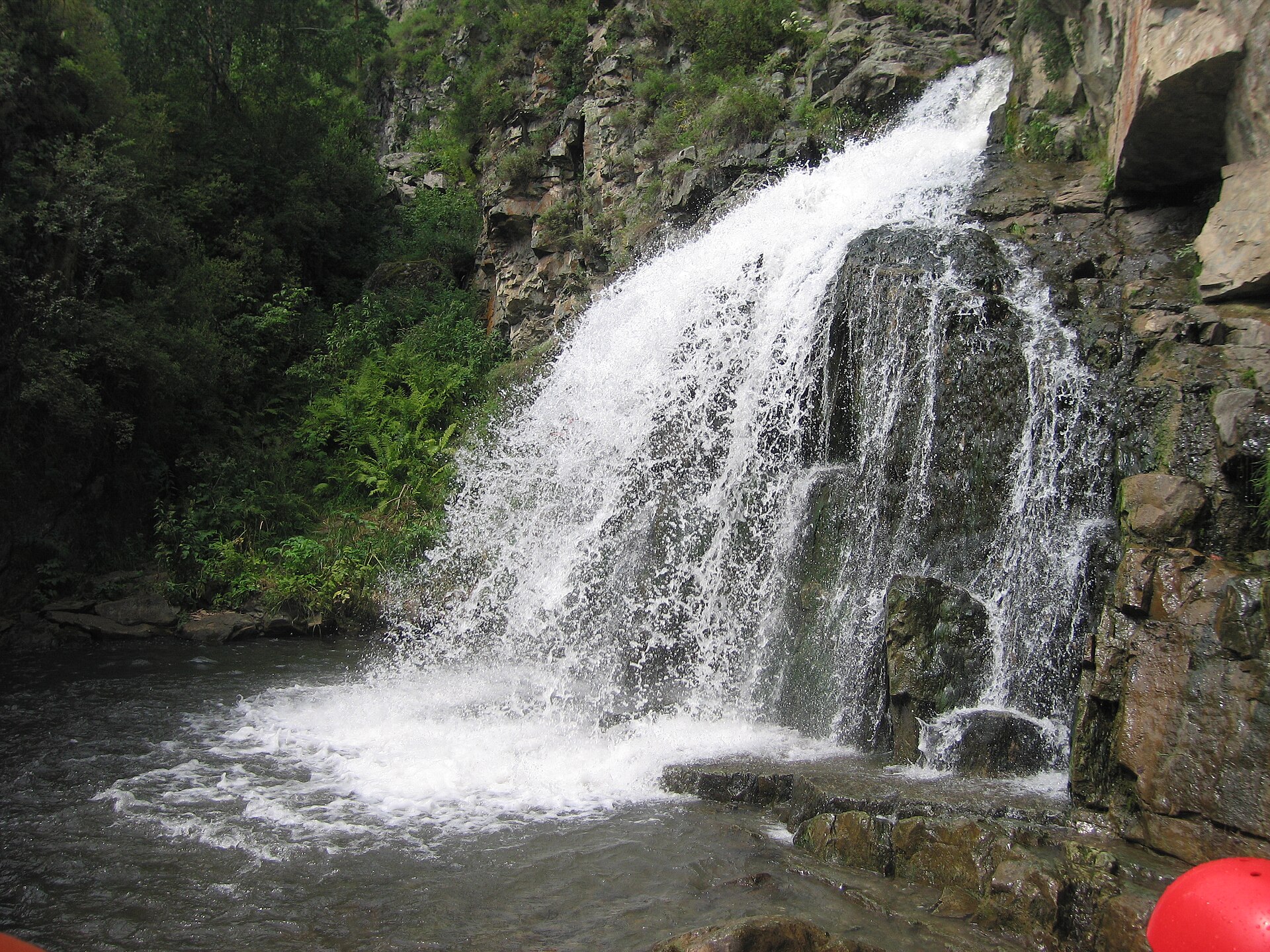 Камышлинский водопад