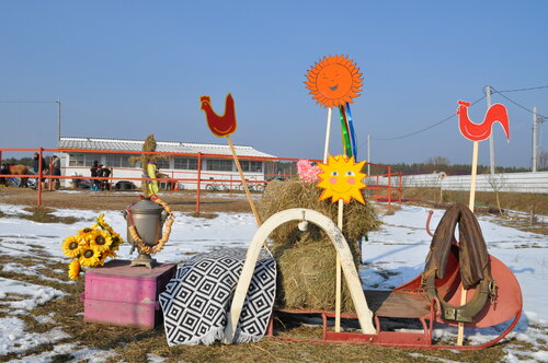 Конный двор