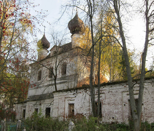 Никольская церковь (Углец)