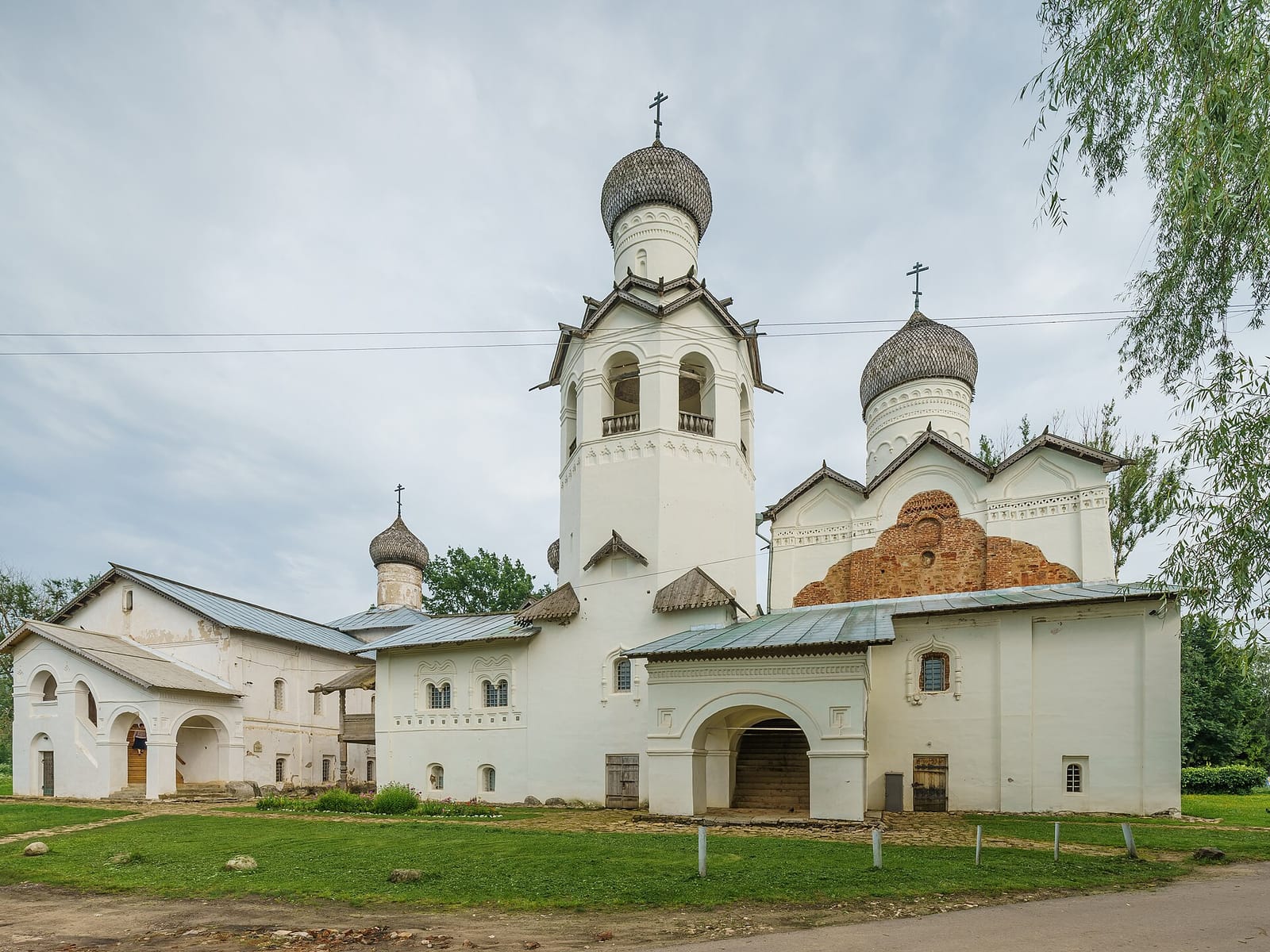 Спасо-Преображенский монастырь (Старая Русса)