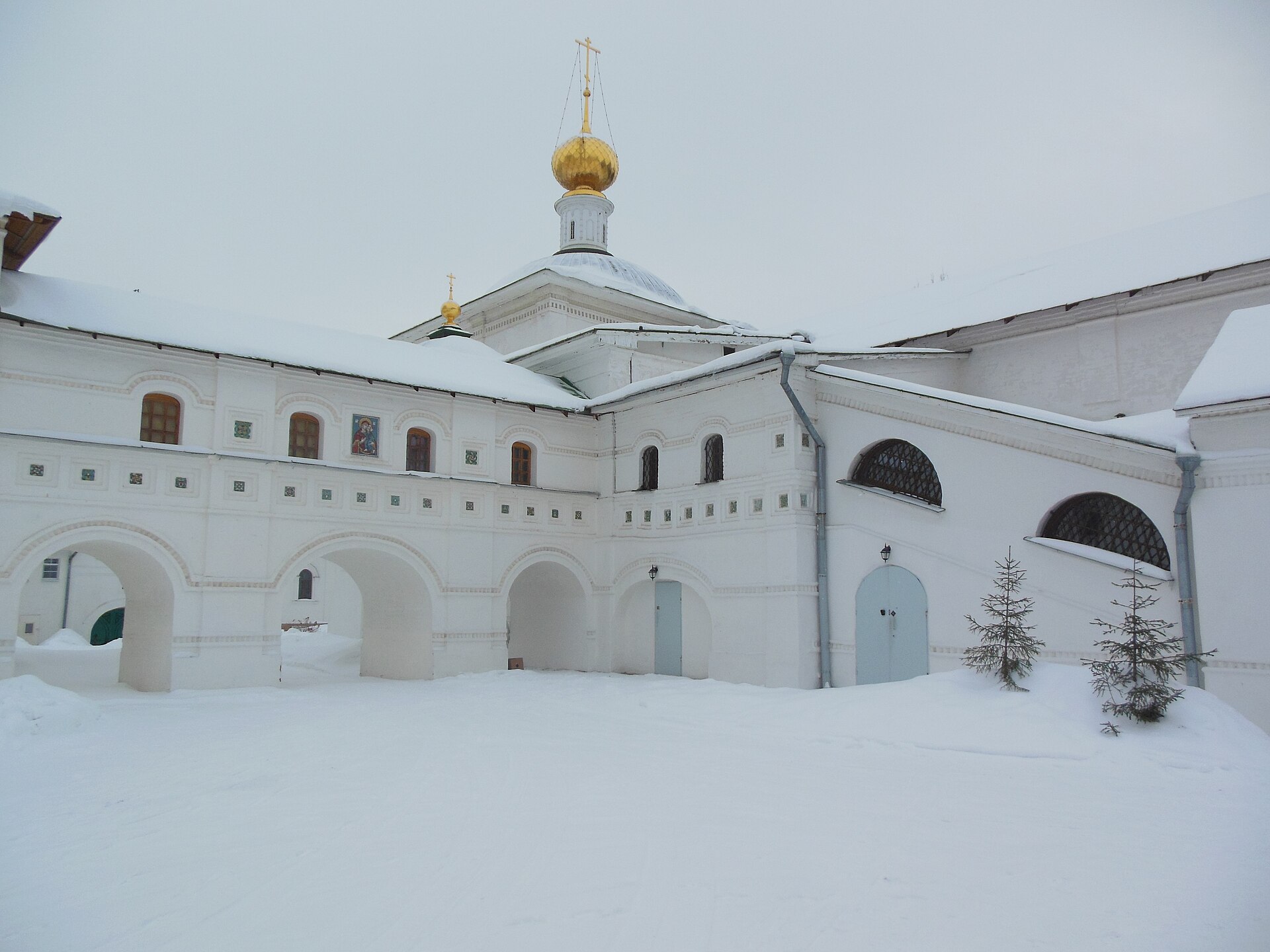 Свято-Введенский Толгский монастырь