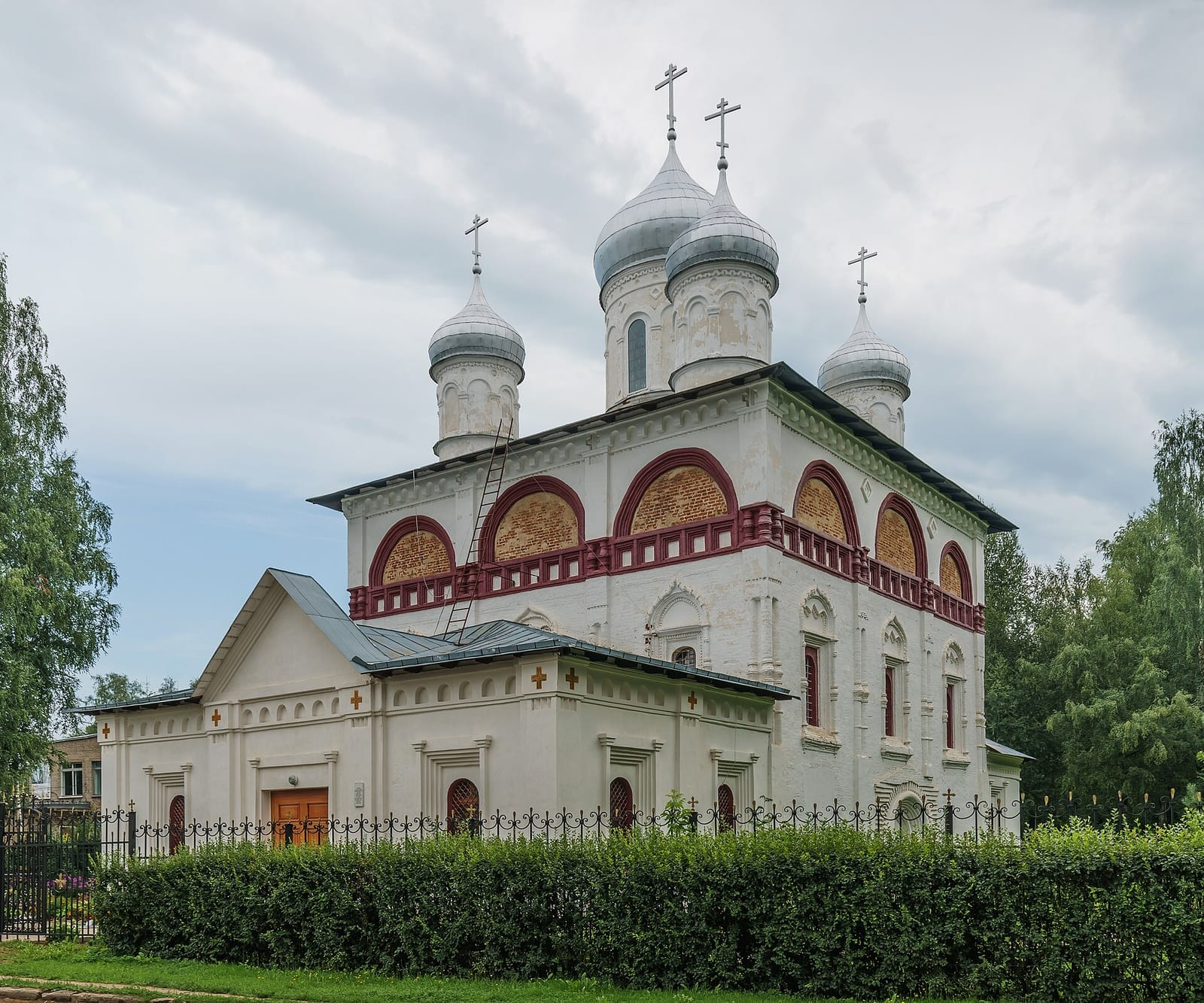 Церковь Святой Троицы (Старая Русса)
