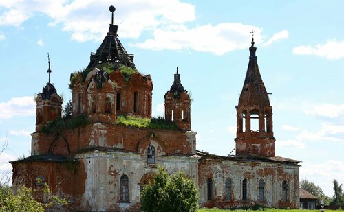 Церковь Святой Троицы (Троицкое)
