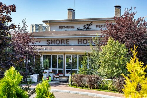 Яхт-клуб "Shore House"