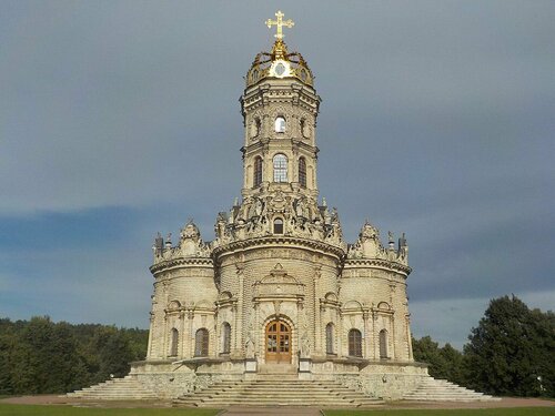 Знаменская церковь в Дубровицах